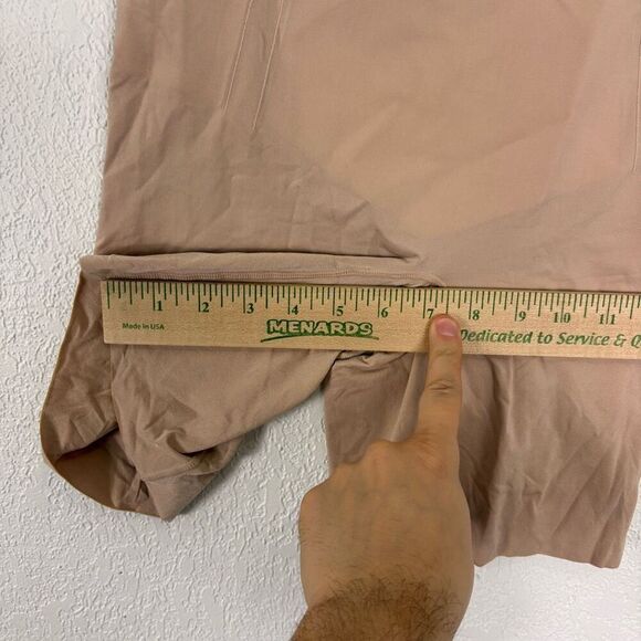 Spanx Nude High Waisted Shaper Shorts Size XL - Picture 4 of 8